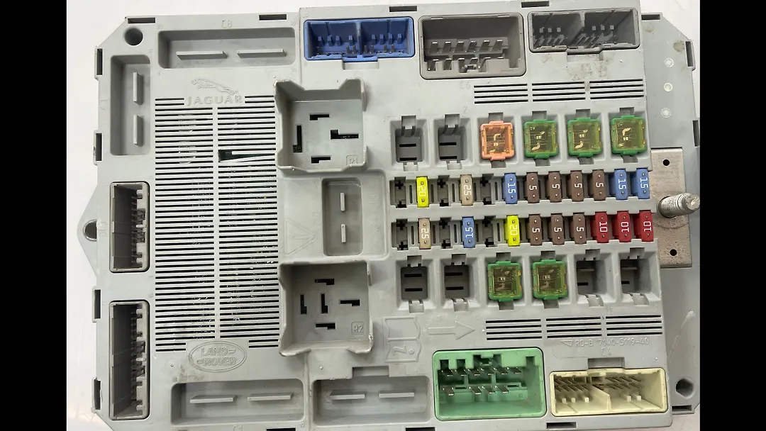 Rear Fuse Box - 2013 Jaguar XF