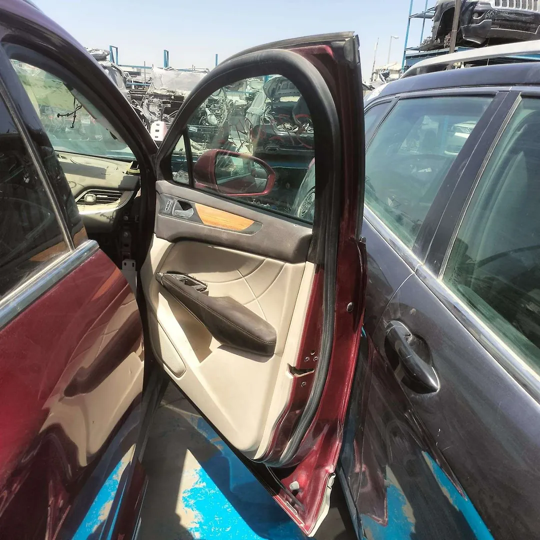Door (RHF) - 2015 Lincoln MKC