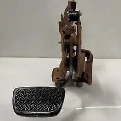 Pedal brake/clutch - 2008 GMC Acadia SLT