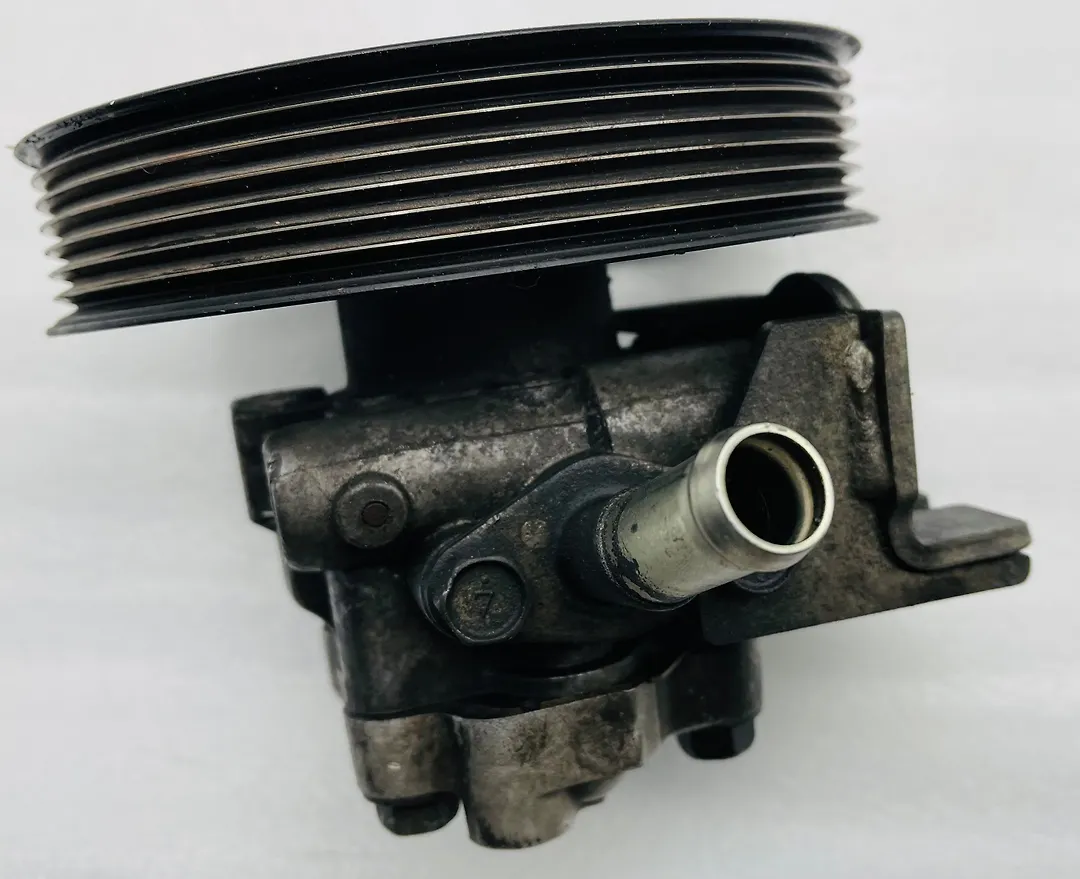 Power steering pump - 2012 Infiniti QX56