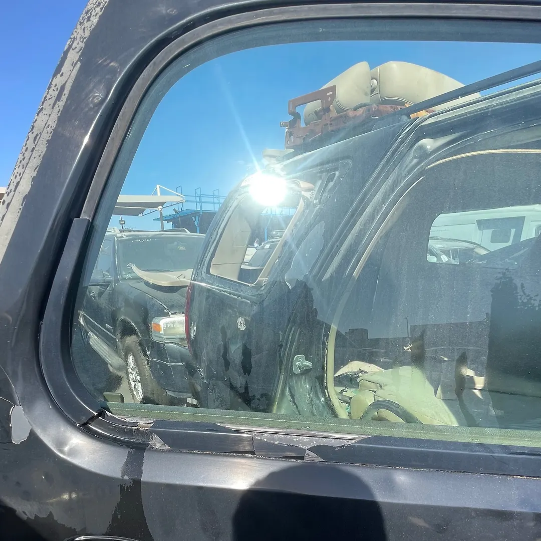 Door (RHB) - 2010 Chevrolet Tahoe LTZ 1/2 ton