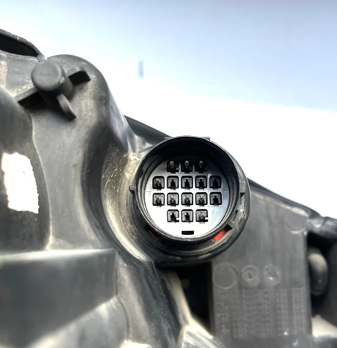 Headlight (LH) - 2012 Jaguar XF