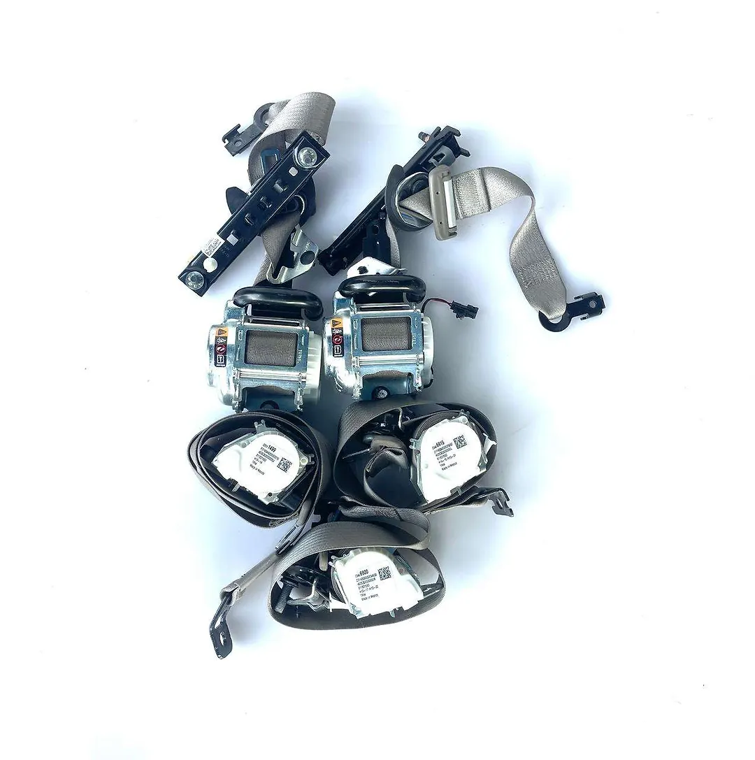 Seat belt - 2015 GMC Sierra DENALI