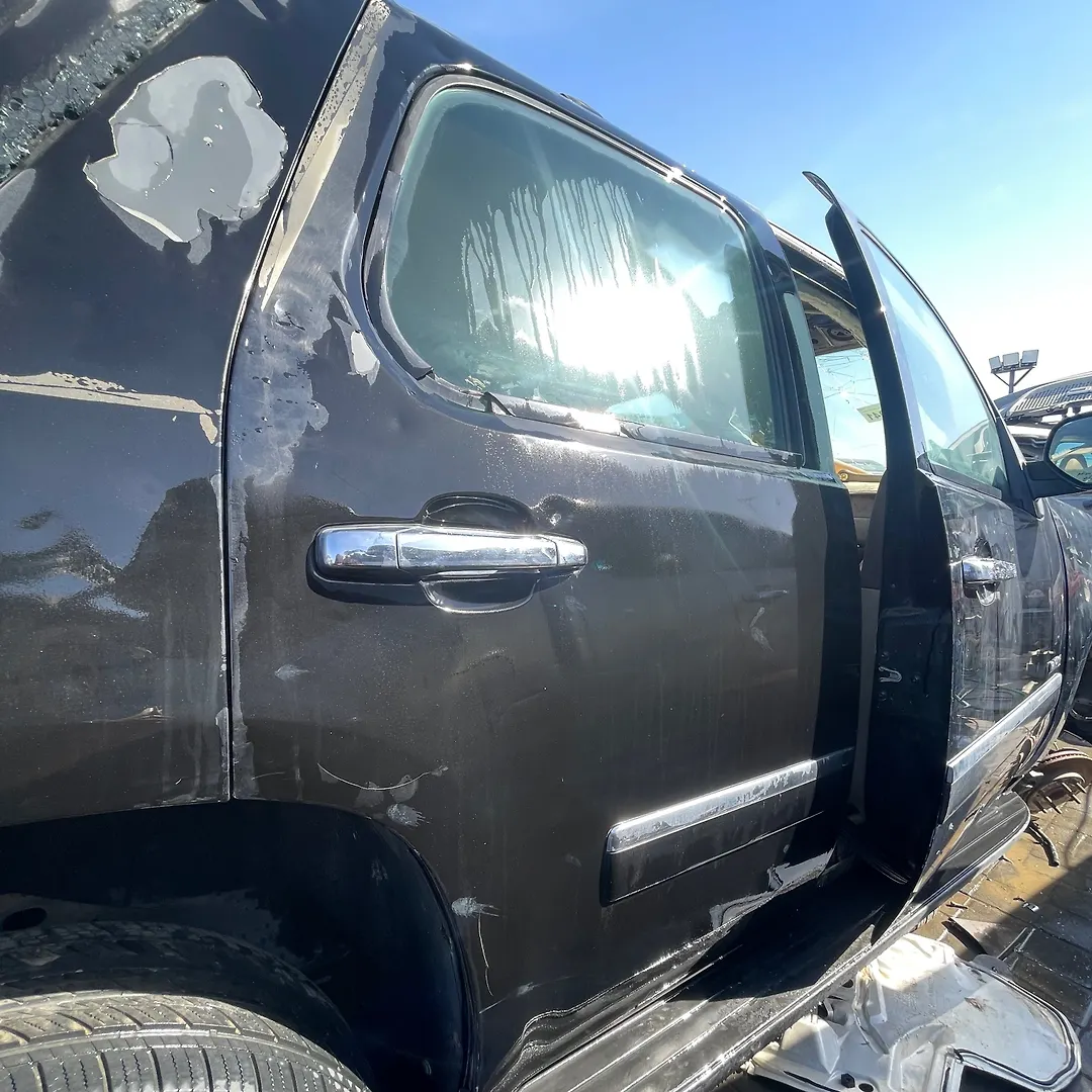 Door (RHB) - 2010 Chevrolet Tahoe LTZ 1/2 ton