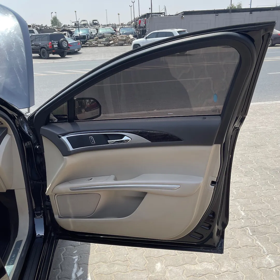 Door (RHF) - 2016 Lincoln MKZ