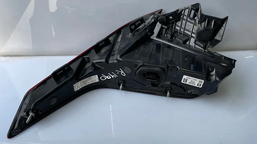 Tail Light (RH) - 2021 Cadillac CT4 Premium Luxury