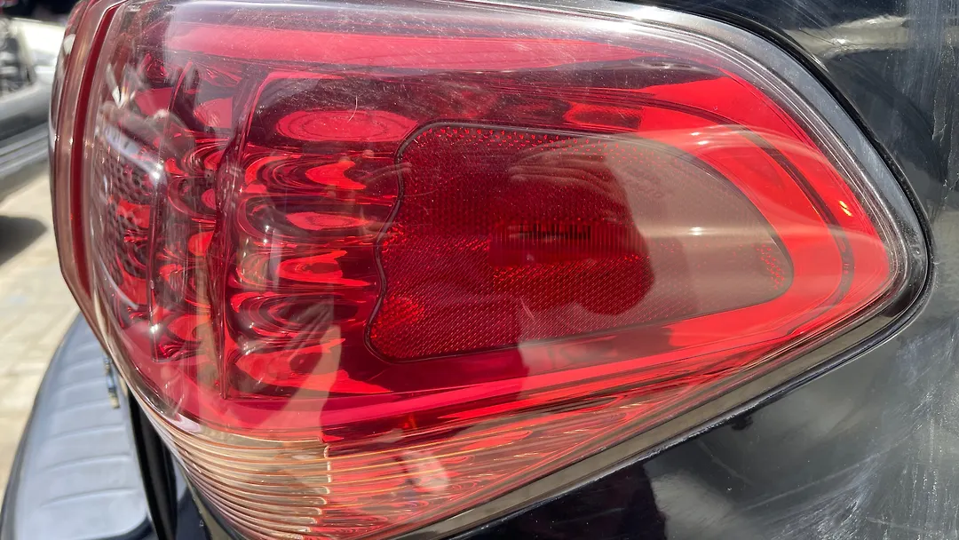 Tail Light (RH) - 2013 Infiniti QX56