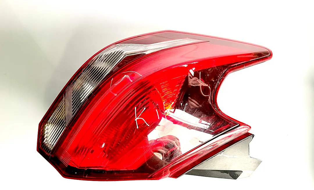 Tail Light (LH) - 2017 Nissan Kicks