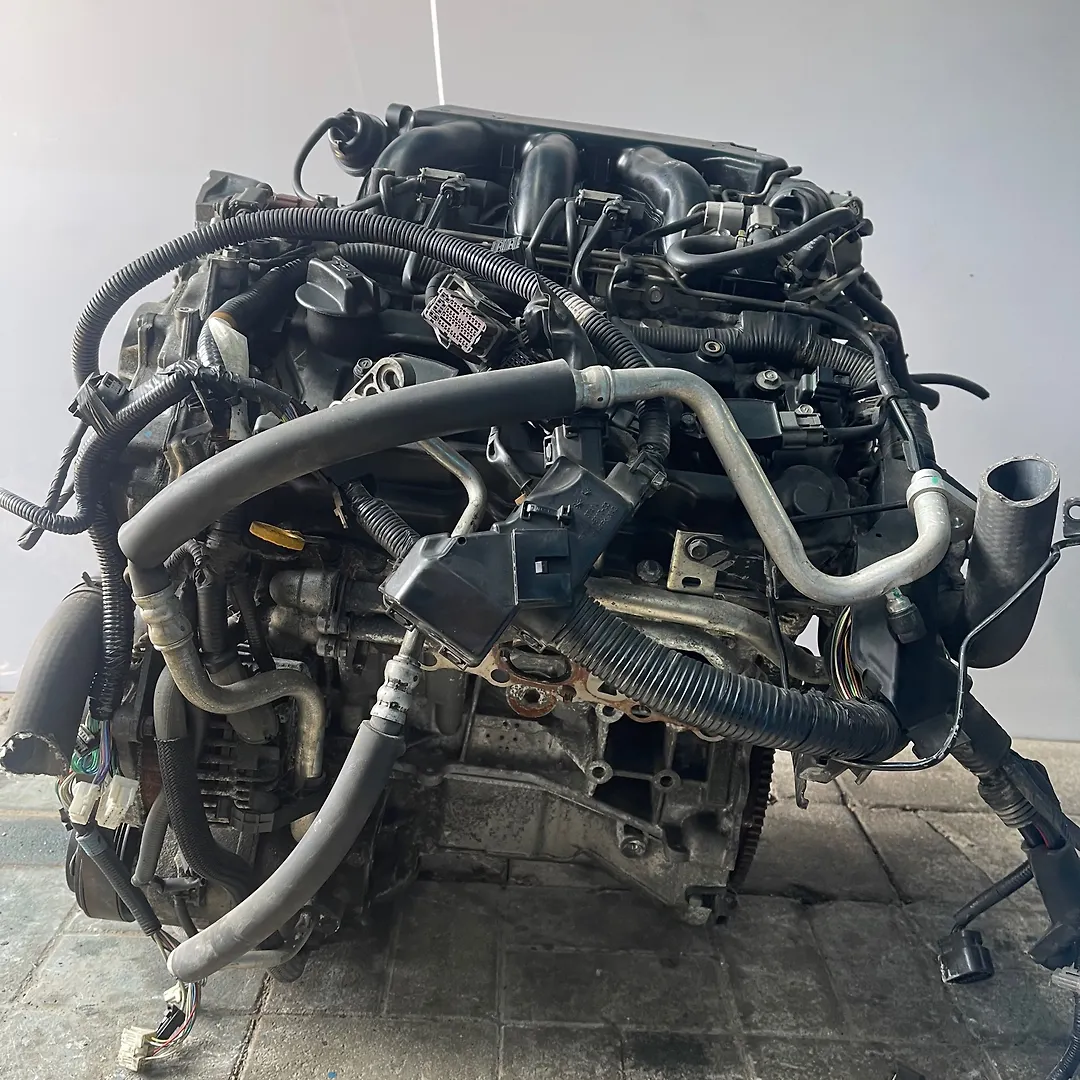 Engine  - 2013 Nissan Pathfinder 3.5i